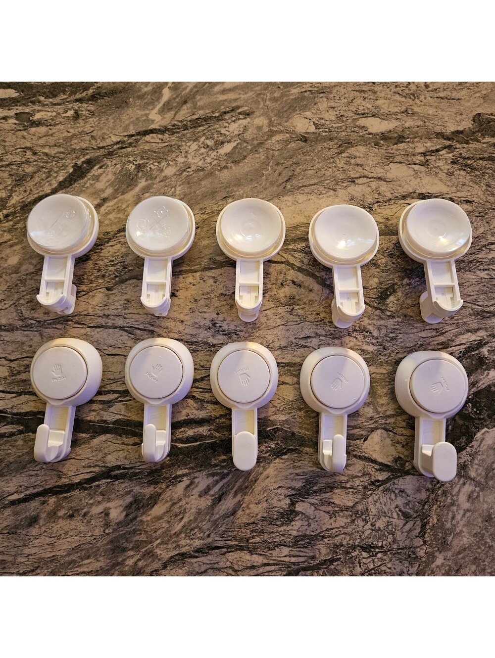 Hooks Suction Cup No Drill Shower Bathroom Kitchen Tile Glass Towel Loofah -10ct